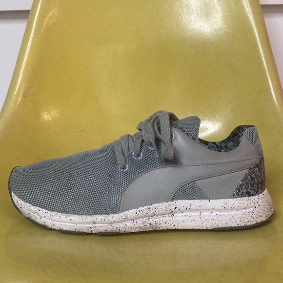 Puma Gray Training Shoe Sz 10 - Picture 9 of 10